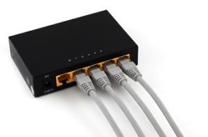 shiverpeaks Netzwerk-Switch, 5-fach, 1G, schwarz