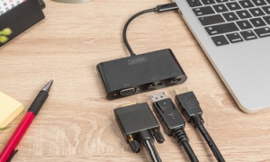 DIGITUS USB-C 3in1 Triple Monitor-Adapter (HDMI, DP, VGA)