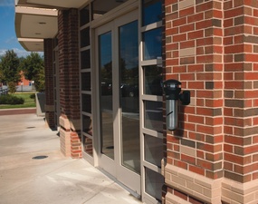 Rubbermaid Wandascher Infinity, rund, silber / schwarz