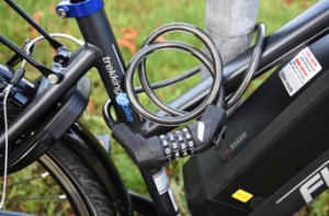 FISCHER Kabel-Fahrradschloss, Länge: 1.200 mm, schwarz