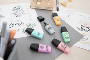 STABILO Textmarker BOSS MINI Pastellove 2.0, 50er Bonbonglas