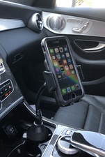 IWH Smartphone-KFZ-Halterung, für den Becherhalter